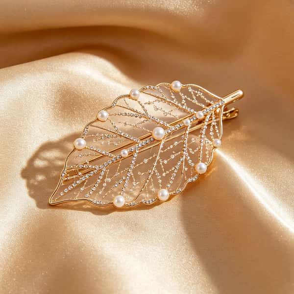 Golden Filigree Leaf Brooch with Pearls